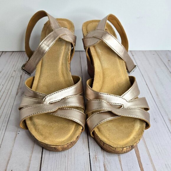 Pre-Owned Born Boc Wedge Sandals – Rose Gold Tan, Comfort Strappy Ankle Strap - Picture 1 of 12